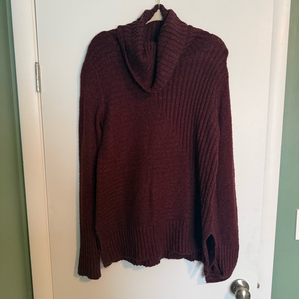SIMPLY VERA VERA WANG MAROON COWL NECK SWEATER